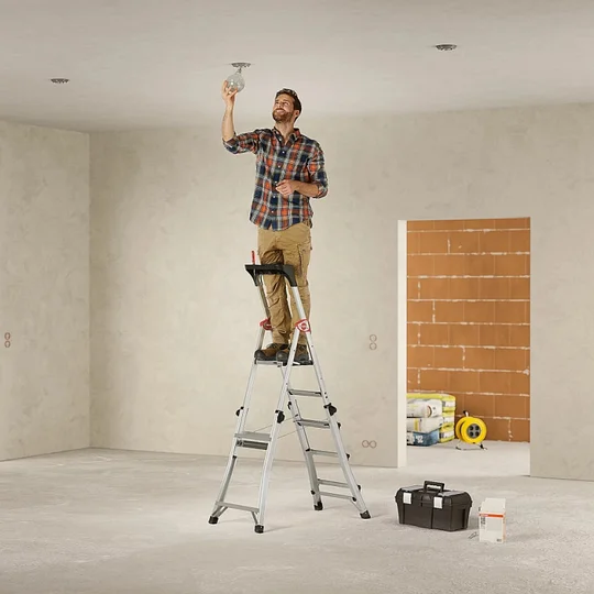 3-in-1 Aluminium Telescopic Ladder